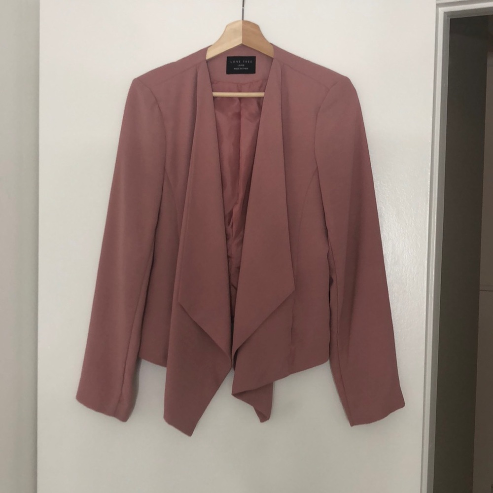 Cute Blazer with Pockets